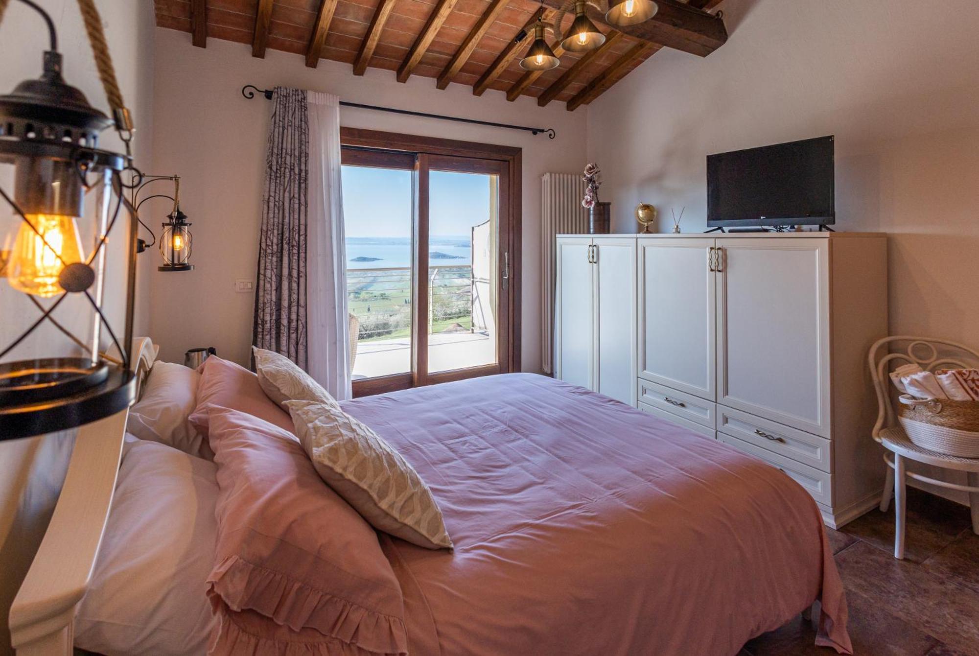 Di Colle In Colle - Agriturismo Passignano sul Trasimeno Ngoại thất bức ảnh